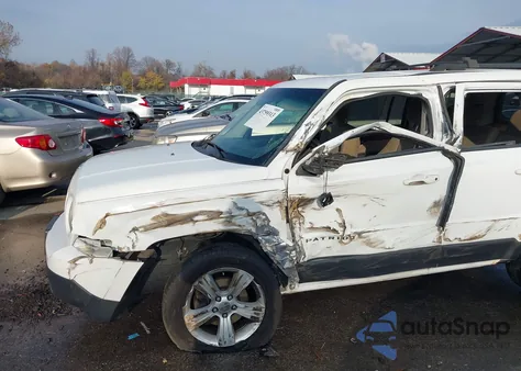 2014 Jeep Patriot Latitude z USA, uszkodzony, nr VIN 1C4NJRFB0ED761028